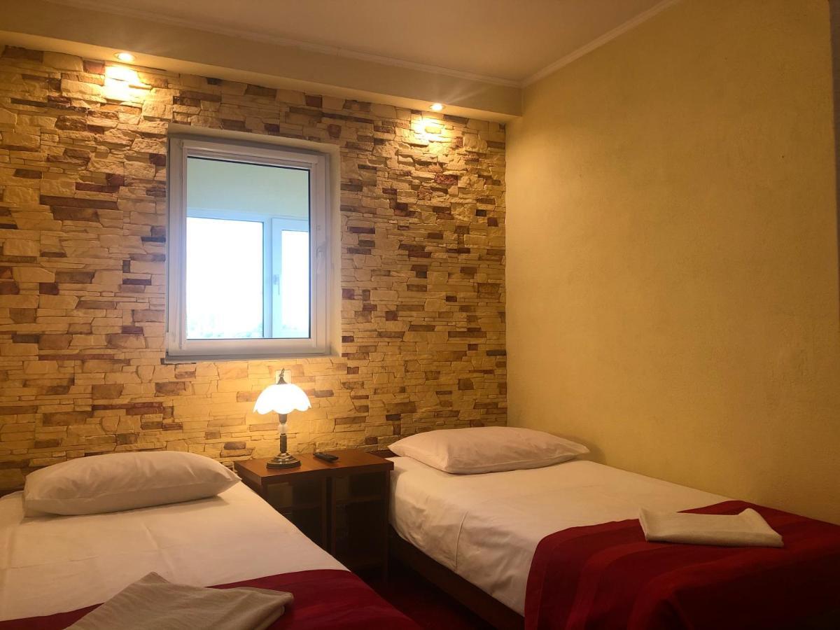 Hotel Sekwana ブィドゴシュチュ エクステリア 写真