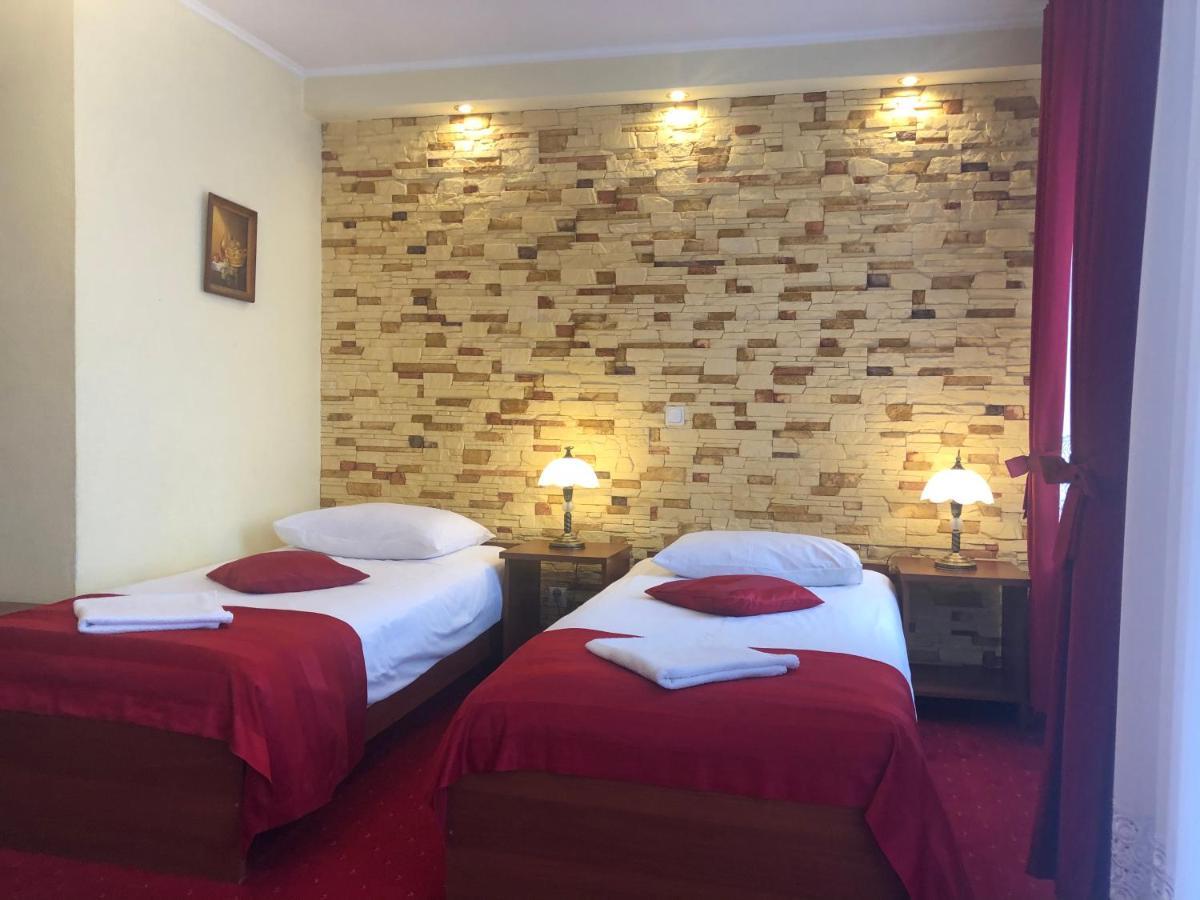 Hotel Sekwana ブィドゴシュチュ エクステリア 写真