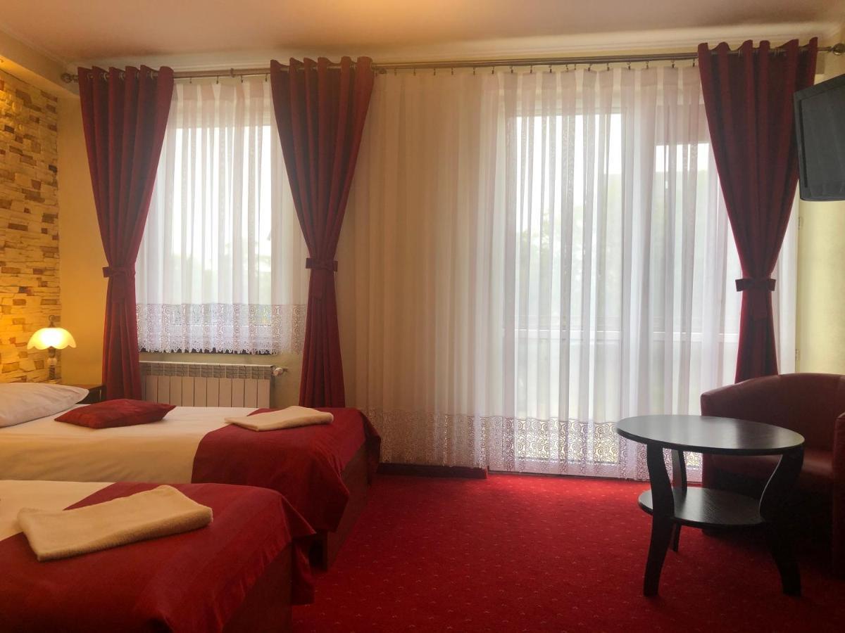 Hotel Sekwana ブィドゴシュチュ エクステリア 写真