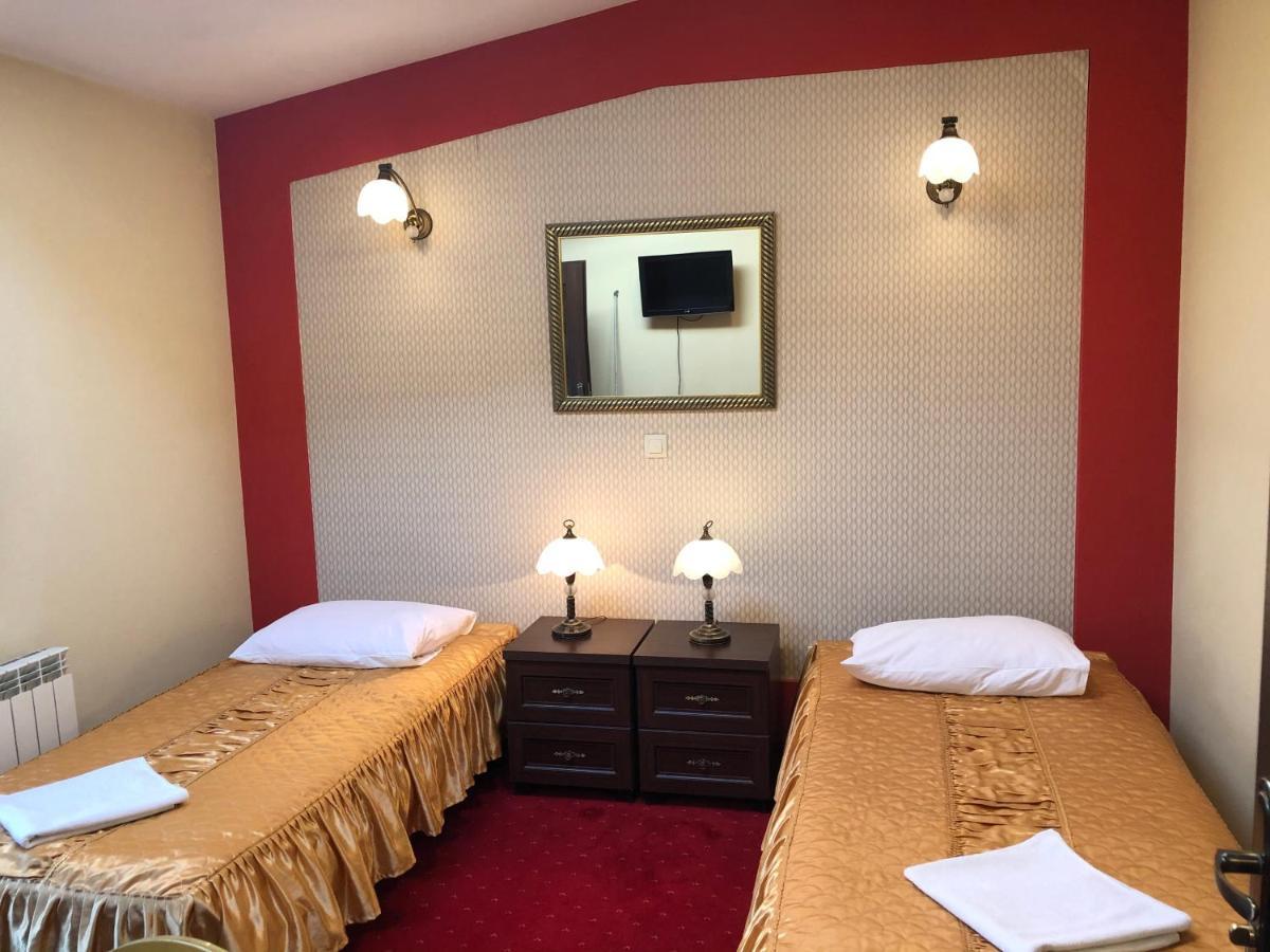 Hotel Sekwana ブィドゴシュチュ エクステリア 写真