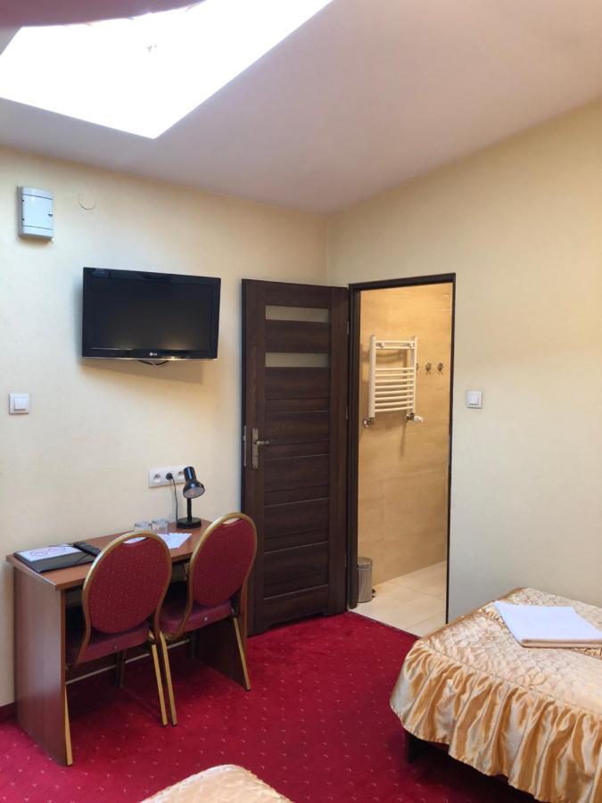 Hotel Sekwana ブィドゴシュチュ エクステリア 写真