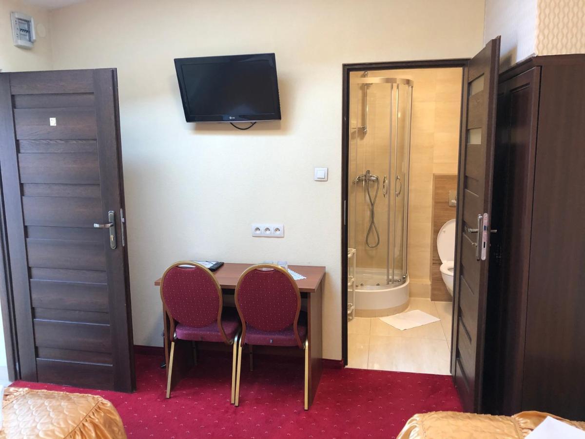 Hotel Sekwana ブィドゴシュチュ エクステリア 写真